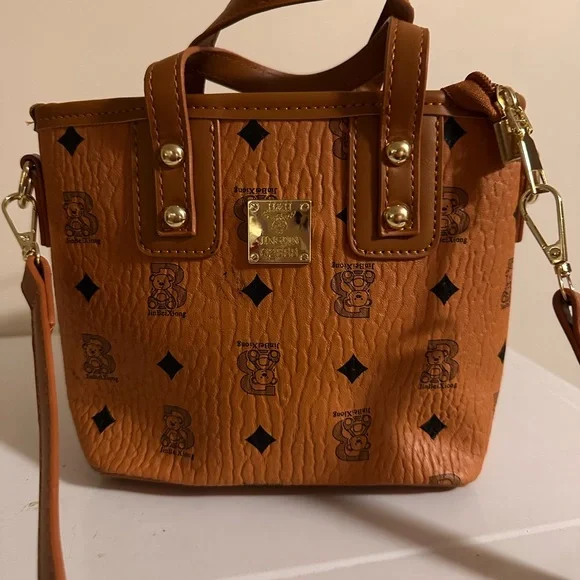 H&H Jingpin Brown Tote Handbag with Gold Accents - Picture 8 of 8